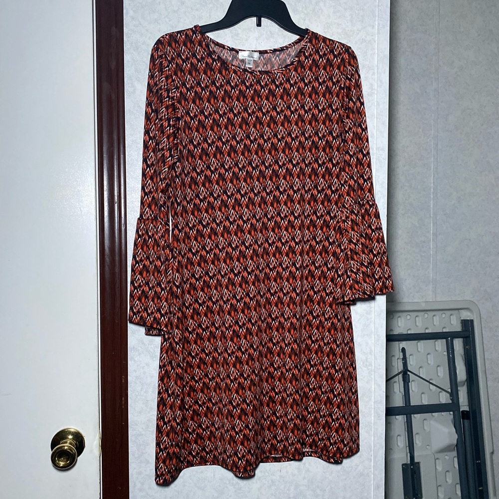 Olivia Matthew’s Dress – Size M (Fits Like Large) – Good Condition